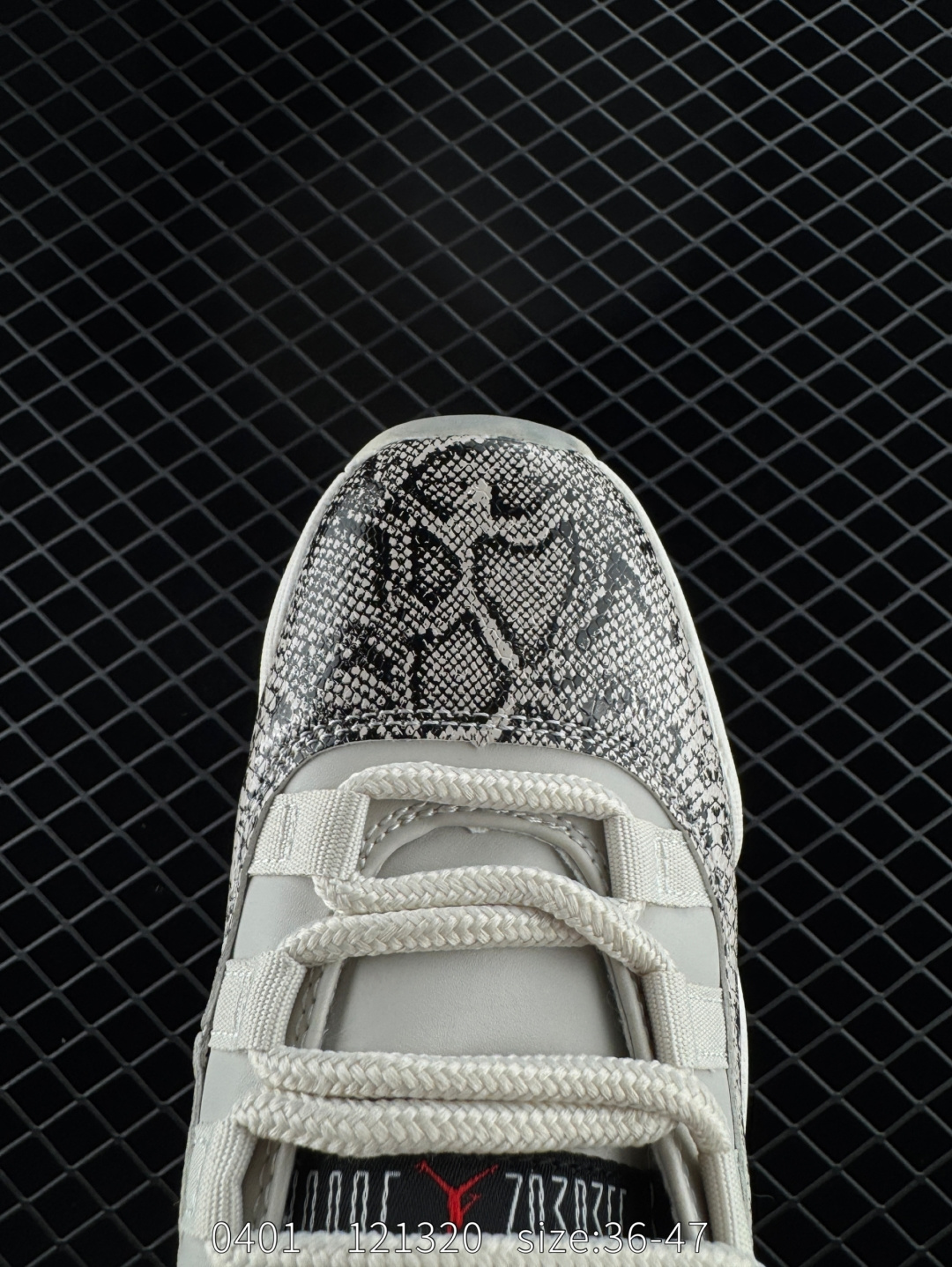 Air Jordan 11 Retro GS “Gamma Blue”